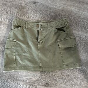 Billabong cargo mini skirt